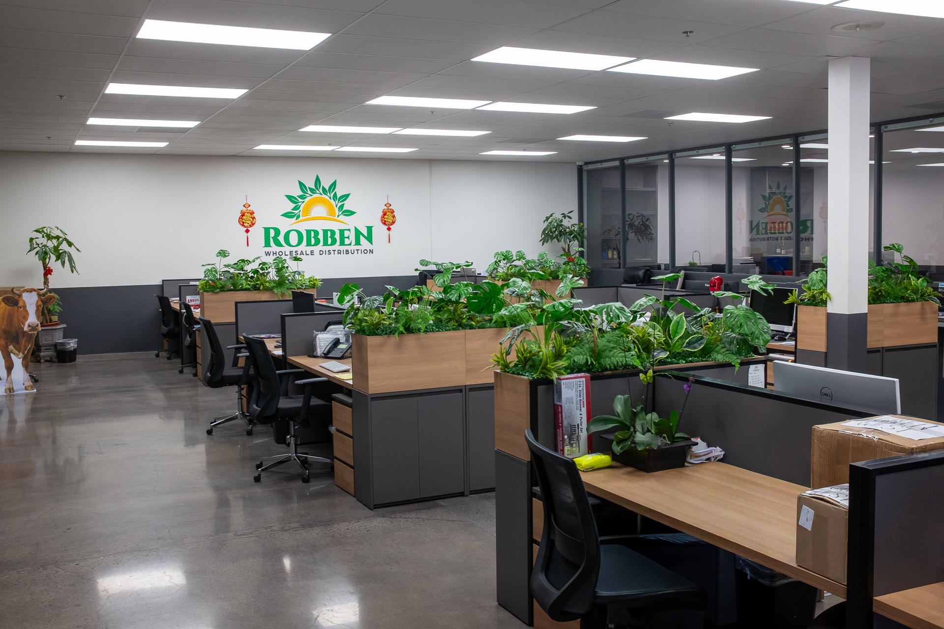 Robben Wholesale Distribution office